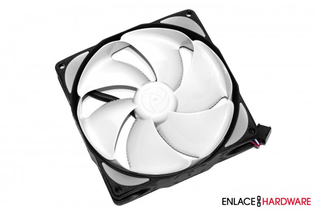 14-Noiseblocker-NB-eLoop-Review